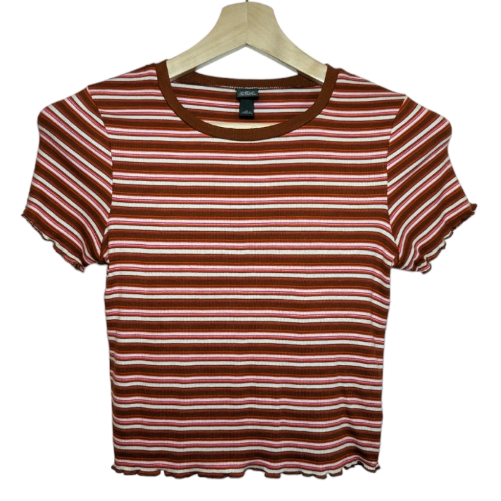 NWOT | Wild Fable Striped Lettuce Edge Crop Top